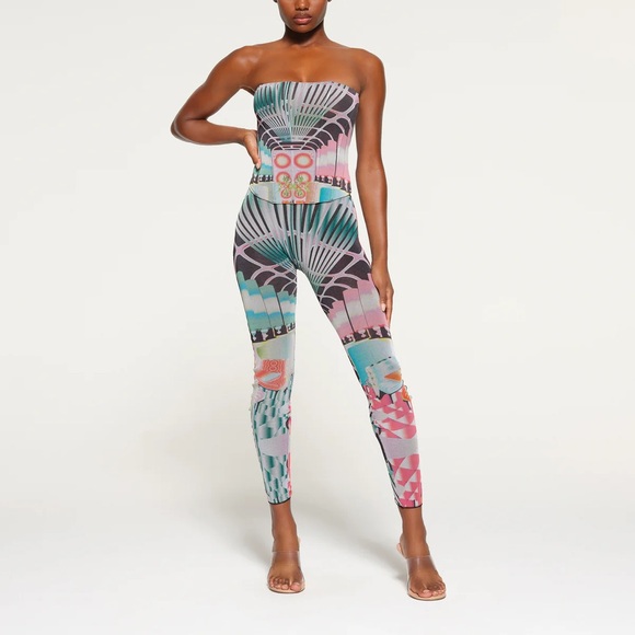 Skims Summer Mesh High Waist Leggings - Picture 2 of 4
